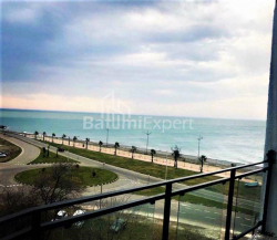 公寓 1-комн 35 m² - 尤里耶夫斯卡娅, Batumi