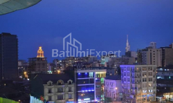 公寓 50 平方米的公寓 - 尤里耶夫斯卡娅, Batumi, 佐治亚州。