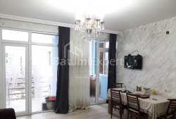 公寓 4-комн 88 m² - 米哈伊尔·莱蒙托夫, Batumi