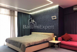 公寓 5-комн 170 m² - 优素福·科巴拉泽, Batumi