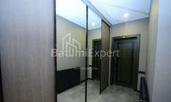 公寓 3-комн 99 m² - 祖拉巴戈尔吉拉泽, Batumi