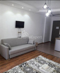 公寓 1-комн 35 m² - 尤里耶夫斯卡娅, Batumi