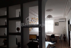 公寓 2-комн 50 m² - 尤里耶夫斯卡娅, Batumi