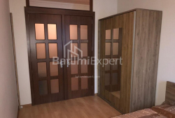 公寓 2-комн 45 m² - 伊凡·贾瓦希什维利, Batumi