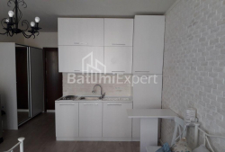 公寓 1-комн 33 m² - 治安官 Khimshiashvili, Batumi
