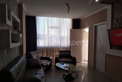 公寓 3-комн 72 m² - 尤里耶夫斯卡娅, Batumi