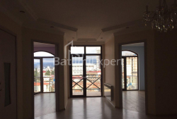 公寓 3-комн 74 m² - 尤里耶夫斯卡娅, Batumi