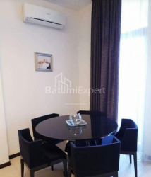 公寓 2-комн 89 m² - 尤里耶夫斯卡娅, Batumi