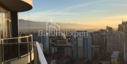公寓 3-комн 54 m² - 尼科·皮罗斯马尼, Batumi