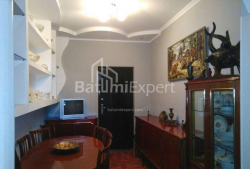 公寓 3-комн 68 m² - 尤里耶夫斯卡娅, Batumi