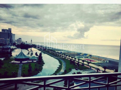 公寓 58 平方米的公寓 - 谢里夫·希姆希阿什维利, 巴统, 佐治亚州。