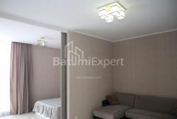 公寓 3-комн 65 m² - 尤里耶夫斯卡娅, Batumi
