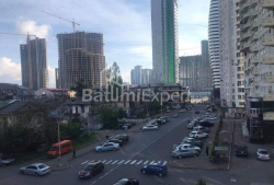 公寓 168 平方米的公寓 - 祖拉巴戈尔吉拉泽, Batumi, 佐治亚州。