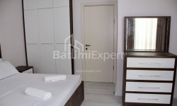 公寓 3-комн 80 m² - 祖拉巴戈尔吉拉泽, Batumi