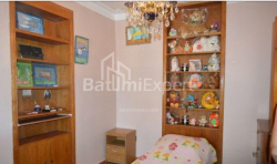 公寓 4-комн 85 m² - 尤里耶夫斯卡娅, Batumi