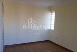 公寓 2-комн 46 m² - 尤里耶夫斯卡娅, Batumi
