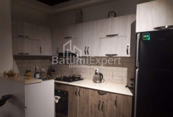 公寓 3-комн 67 m² - 治安官 Khimshiashvili, Batumi