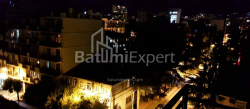公寓 3-комн 77 m² - 帕纳瓦兹国王, Batumi