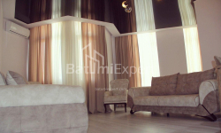 公寓 3-комн 80 m² - 尤里耶夫斯卡娅, Batumi
