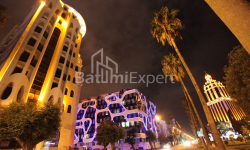 公寓 3-комн 60 m² - 鲁斯塔韦利, Batumi