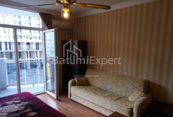 公寓 1-комн 33 m² - 尤里耶夫斯卡娅, Batumi