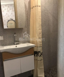 公寓 2-комн 42 m² - 尼科·皮罗斯马尼, Batumi