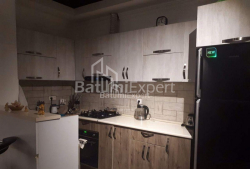 公寓 3-комн 67 m² - 治安官 Khimshiashvili, Batumi