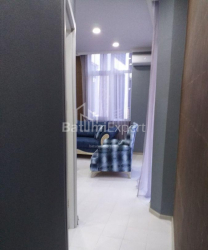 公寓 4-комн 74 m² - 尼科·皮罗斯马尼, Batumi