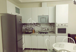 公寓 3-комн 78 m² - 尤里耶夫斯卡娅, Batumi