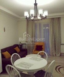 公寓 3-комн 78 m² - 尤里耶夫斯卡娅, Batumi