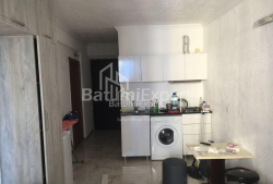 公寓 1-комн 27 m² - 治安官 Khimshiashvili, Batumi