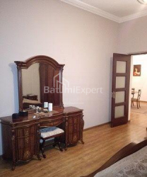 公寓 4-комн 116 m² - 亚历山德拉·普希金, Batumi