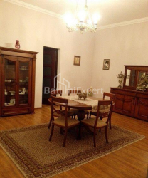 公寓 4-комн 116 m² - 亚历山德拉·普希金, Batumi