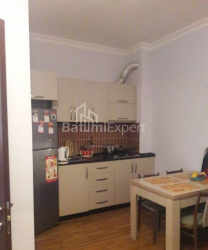 公寓 2-комн 34 m² - 尤里耶夫斯卡娅, Batumi