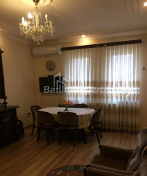 公寓 3-комн 91 m² - 尤里耶夫斯卡娅, Batumi