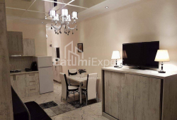 公寓 29 平方米的公寓 - 尤里耶夫斯卡娅, Batumi, 佐治亚州。
