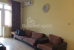 公寓 2-комн 57 m² - 治安官 Khimshiashvili, Batumi
