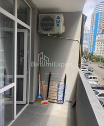 公寓 2-комн 38 m² - 优素福·科巴拉泽, Batumi