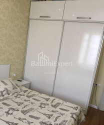公寓 3-комн 77 m² - 尼科·皮罗斯马尼, Batumi