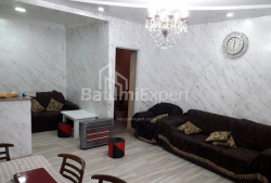 公寓 4-комн 88 m² - 尤里耶夫斯卡娅, Batumi
