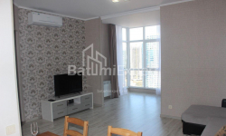 公寓 3-комн 65 m² - 尤里耶夫斯卡娅, Batumi