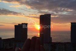 公寓 1-комн 50 m² - 尼科·皮罗斯马尼, Batumi
