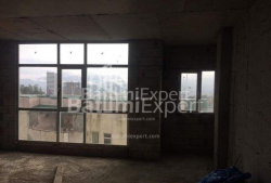公寓 3-комн 68 m² - 尤里耶夫斯卡娅, Batumi