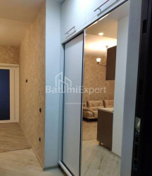 公寓 2-комн 40 m² - 尼科·皮罗斯马尼, Batumi
