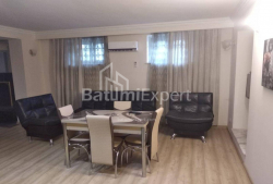 公寓 5-комн 147 m² - 尤里耶夫斯卡娅, Batumi