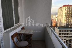 公寓 3-комн 77 m² - 尼科·皮罗斯马尼, Batumi