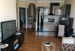 公寓 3-комн 77 m² - 尼科·皮罗斯马尼, Batumi