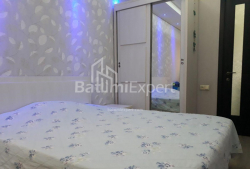 公寓 6-комн 110 m² - 尤里耶夫斯卡娅, Batumi