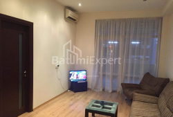 公寓 3-комн 85 m² - 祖拉巴戈尔吉拉泽, Batumi