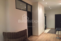 公寓 3-комн 85 m² - 祖拉巴戈尔吉拉泽, Batumi